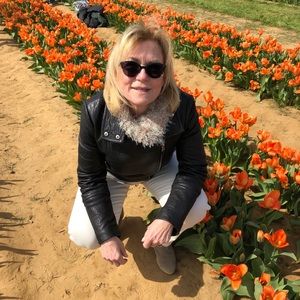 Meet your Posher, Sara lee